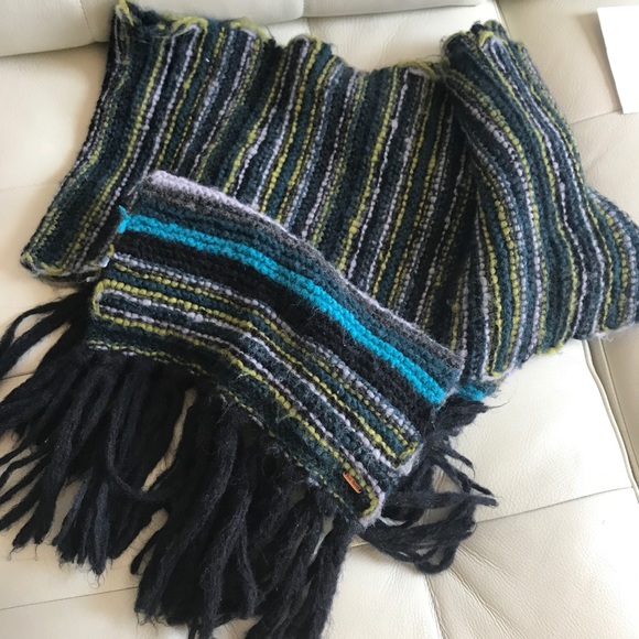 Large cozy knit free people multicolored scarf - Picture 2 of 5